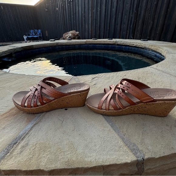 Cali Skechers Cognac Sandals with Luxe Foam - Picture 10 of 14